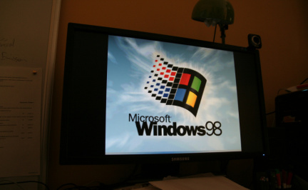 Windows 98 Blast from the Past!